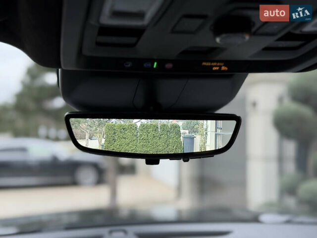 Черный Кадиллак Эскалейд, объемом двигателя 6.16 л и пробегом 118 тыс. км за 110000 $, фото 58 на Automoto.ua