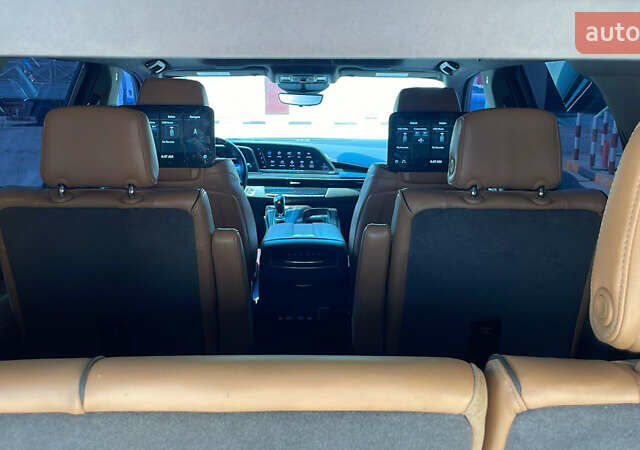 Чорний Каділак Ескалейд, об'ємом двигуна 6 л та пробігом 45 тис. км за 97000 $, фото 7 на Automoto.ua