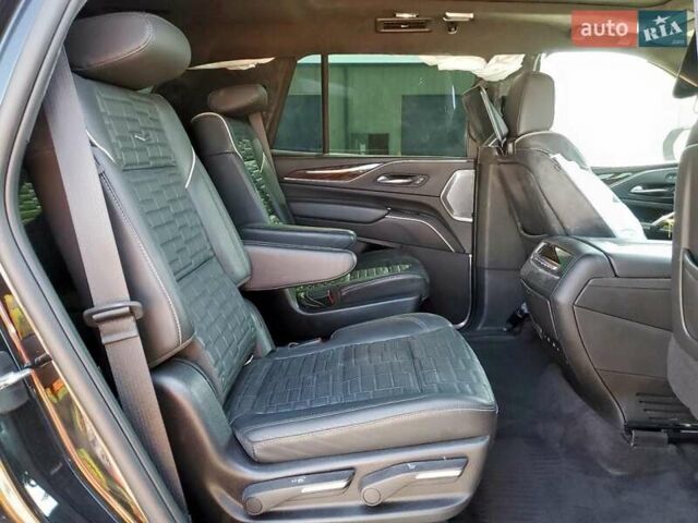 Черный Кадиллак Эскалейд, объемом двигателя 6.2 л и пробегом 19 тыс. км за 32300 $, фото 9 на Automoto.ua