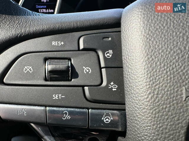 Черный Кадиллак Эскалейд, объемом двигателя 6.16 л и пробегом 36 тыс. км за 143000 $, фото 16 на Automoto.ua