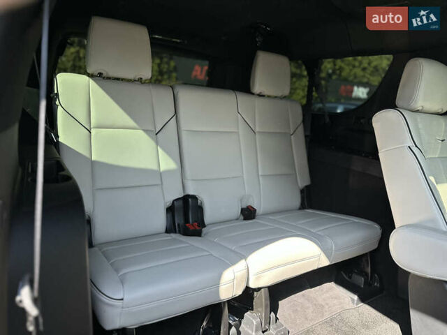 Черный Кадиллак Эскалейд, объемом двигателя 6.16 л и пробегом 36 тыс. км за 143000 $, фото 39 на Automoto.ua