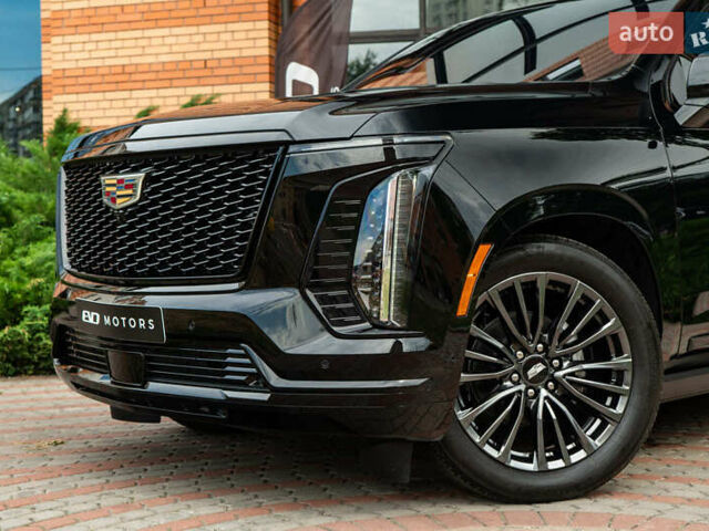 Чорний Каділак Ескалейд, об'ємом двигуна 6.2 л та пробігом 1 тис. км за 204000 $, фото 1 на Automoto.ua