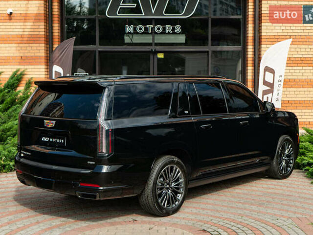 Чорний Каділак Ескалейд, об'ємом двигуна 6.2 л та пробігом 1 тис. км за 204000 $, фото 9 на Automoto.ua
