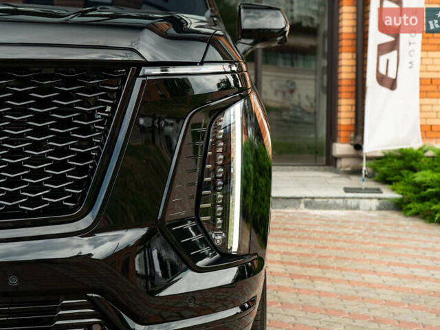 Чорний Каділак Ескалейд, об'ємом двигуна 6.2 л та пробігом 1 тис. км за 204000 $, фото 15 на Automoto.ua