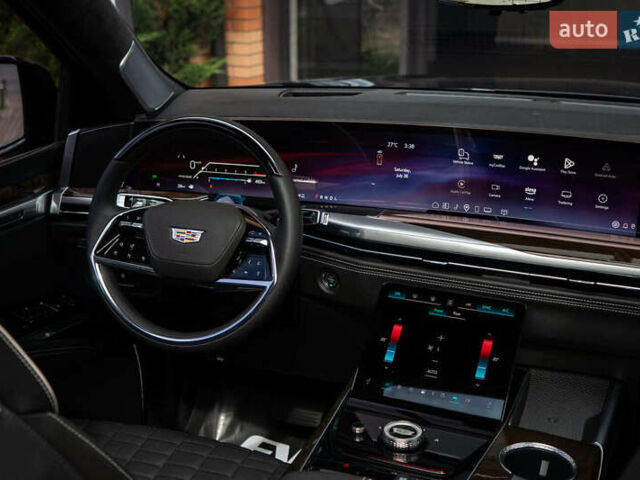 Чорний Каділак Ескалейд, об'ємом двигуна 6.2 л та пробігом 1 тис. км за 204000 $, фото 28 на Automoto.ua