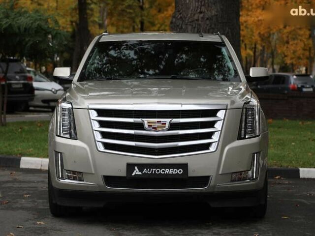 Кадиллак Эскалейд 2014 в Харькове на Automoto.ua Кадиллак Эскалейд, объемом двигателя 6.2 л и пробегом 101 тыс. км за 31500 $, фото 1 на Automoto.ua