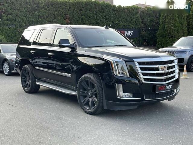 Каділак Ескалейд, об'ємом двигуна 6.2 л та пробігом 147 тис. км за 34900 $, фото 2 на Automoto.ua