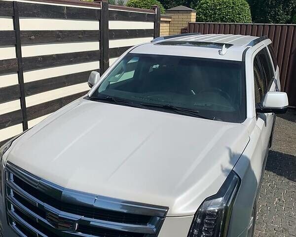 Каділак Ескалейд, об'ємом двигуна 6.2 л та пробігом 85 тис. км за 40000 $, фото 1 на Automoto.ua