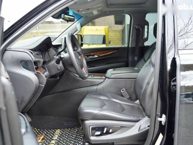 Кадиллак Эскалейд, объемом двигателя 6.2 л и пробегом 165 тыс. км за 37500 $, фото 24 на Automoto.ua