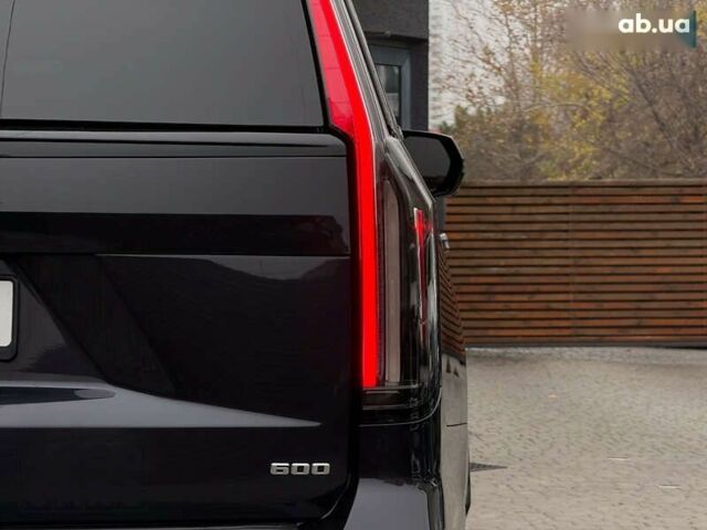 Каділак Ескалейд, об'ємом двигуна 6.2 л та пробігом 41 тис. км за 112000 $, фото 11 на Automoto.ua