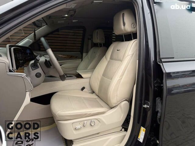 Каділак Ескалейд, об'ємом двигуна 6.2 л та пробігом 41 тис. км за 112000 $, фото 19 на Automoto.ua