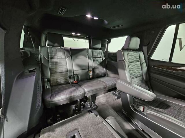 Кадиллак Эскалейд, объемом двигателя 6.2 л и пробегом 34 тыс. км за 119999 $, фото 6 на Automoto.ua