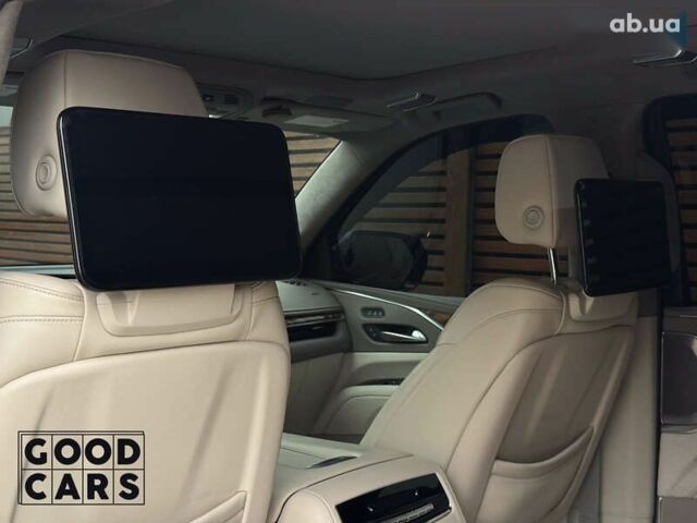 Каділак Ескалейд, об'ємом двигуна 6.2 л та пробігом 41 тис. км за 112000 $, фото 27 на Automoto.ua