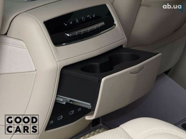 Каділак Ескалейд, об'ємом двигуна 6.2 л та пробігом 41 тис. км за 112000 $, фото 26 на Automoto.ua