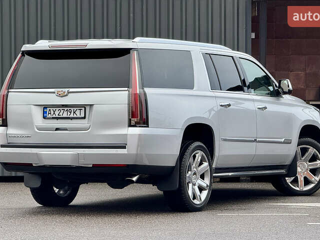 Серый Кадиллак Эскалейд, объемом двигателя 6.16 л и пробегом 67 тыс. км за 41900 $, фото 8 на Automoto.ua