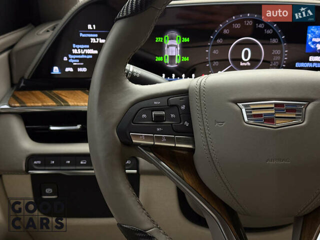 Серый Кадиллак Эскалейд, объемом двигателя 6.16 л и пробегом 41 тыс. км за 112000 $, фото 29 на Automoto.ua