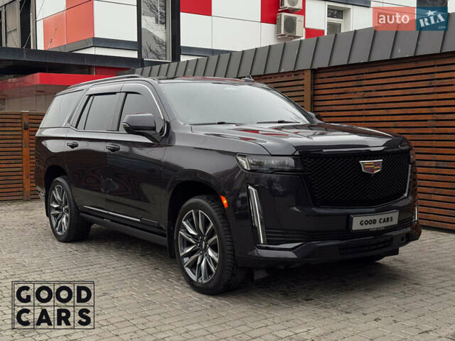 Серый Кадиллак Эскалейд, объемом двигателя 6.16 л и пробегом 41 тыс. км за 112000 $, фото 9 на Automoto.ua
