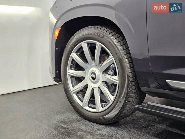 Серый Кадиллак Эскалейд, объемом двигателя 6.2 л и пробегом 34 тыс. км за 119999 $, фото 38 на Automoto.ua