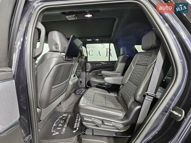 Серый Кадиллак Эскалейд, объемом двигателя 6.2 л и пробегом 34 тыс. км за 119999 $, фото 10 на Automoto.ua