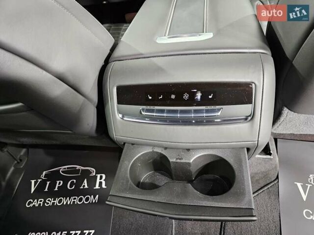 Серый Кадиллак Эскалейд, объемом двигателя 6.2 л и пробегом 34 тыс. км за 119999 $, фото 14 на Automoto.ua