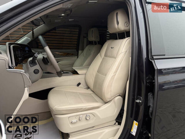 Серый Кадиллак Эскалейд, объемом двигателя 6.16 л и пробегом 41 тыс. км за 112000 $, фото 19 на Automoto.ua