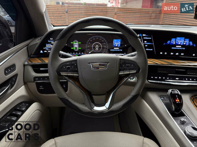 Серый Кадиллак Эскалейд, объемом двигателя 6.16 л и пробегом 41 тыс. км за 112000 $, фото 28 на Automoto.ua