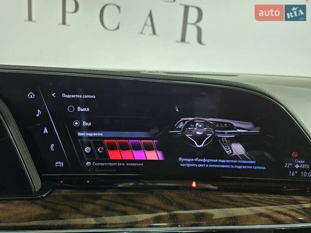 Серый Кадиллак Эскалейд, объемом двигателя 6.2 л и пробегом 34 тыс. км за 119999 $, фото 32 на Automoto.ua