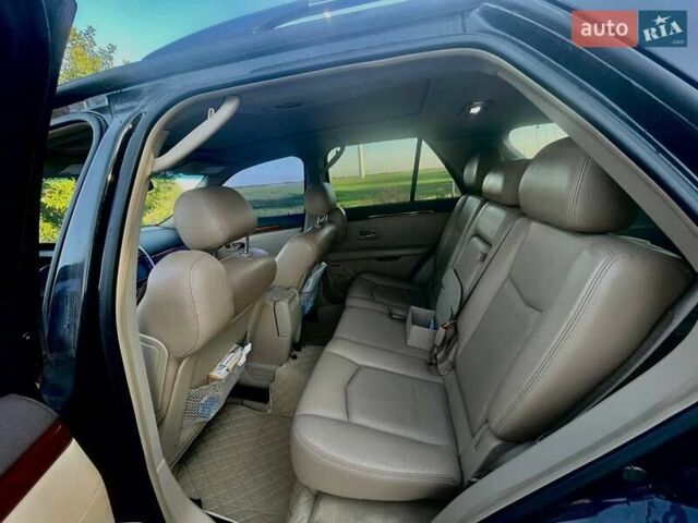 Черный Кадиллак СРХ, объемом двигателя 4.57 л и пробегом 240 тыс. км за 7900 $, фото 11 на Automoto.ua