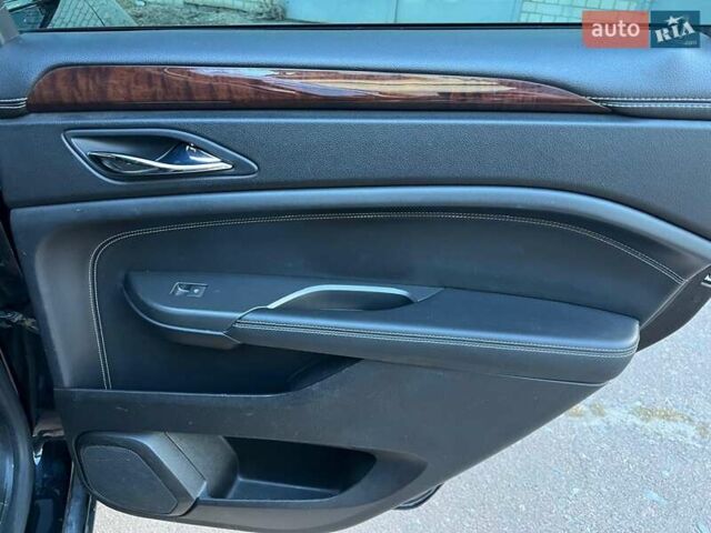 Черный Кадиллак СРХ, объемом двигателя 2.99 л и пробегом 30 тыс. км за 9650 $, фото 8 на Automoto.ua