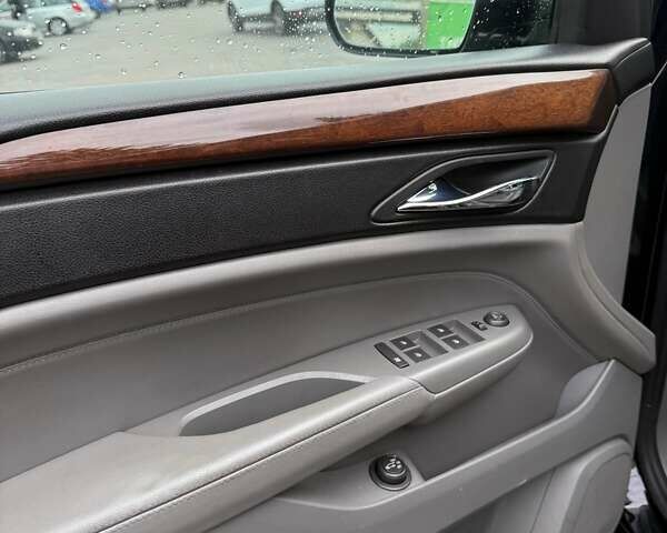 Кадиллак СРХ 2011 в Лубнах на Automoto.ua Черный Кадиллак СРХ, объемом двигателя 3 л и пробегом 155 тыс. км за 11700 $, фото 8 на Automoto.ua