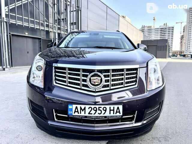 Каділак SRX, об'ємом двигуна 3.6 л та пробігом 243 тис. км за 16500 $, фото 1 на Automoto.ua