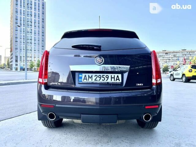 Каділак SRX, об'ємом двигуна 3.6 л та пробігом 243 тис. км за 16500 $, фото 5 на Automoto.ua