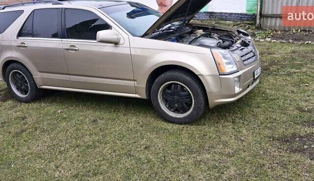 Желтый Кадиллак СРХ, объемом двигателя 3.6 л и пробегом 54 тыс. км за 6700 $, фото 2 на Automoto.ua