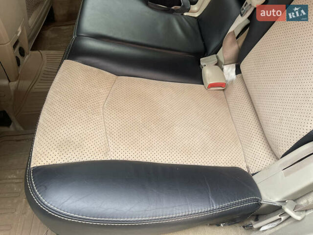 Серый Кадиллак СРХ, объемом двигателя 4.57 л и пробегом 125 тыс. км за 7800 $, фото 40 на Automoto.ua