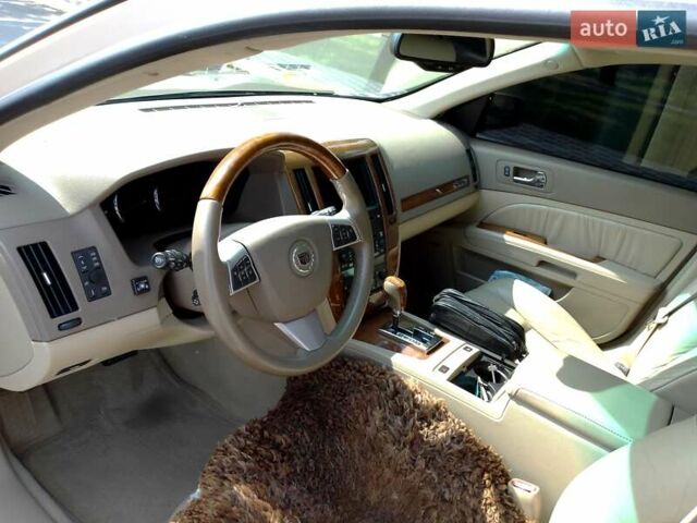 Бежевый Кадиллак STS, объемом двигателя 4.6 л и пробегом 205 тыс. км за 12500 $, фото 14 на Automoto.ua