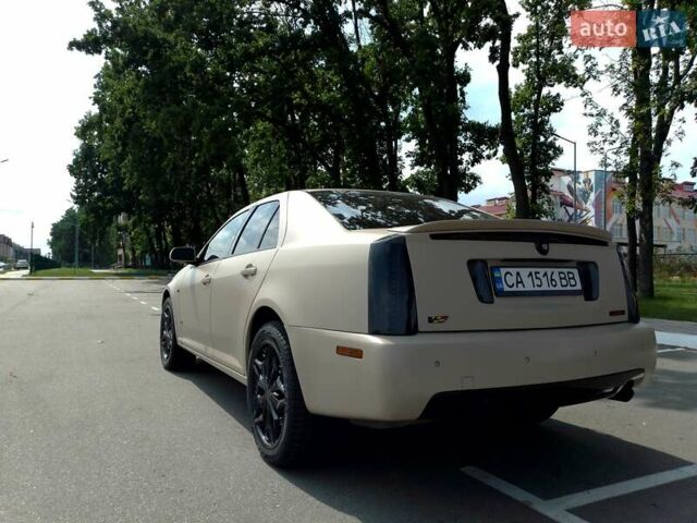 Бежевый Кадиллак STS, объемом двигателя 4.6 л и пробегом 205 тыс. км за 12500 $, фото 9 на Automoto.ua