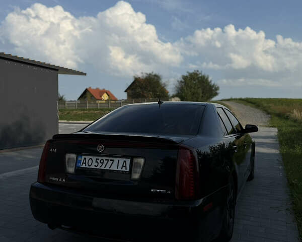 Чорний Каділак STS, об'ємом двигуна 4.6 л та пробігом 284 тис. км за 5700 $, фото 17 на Automoto.ua