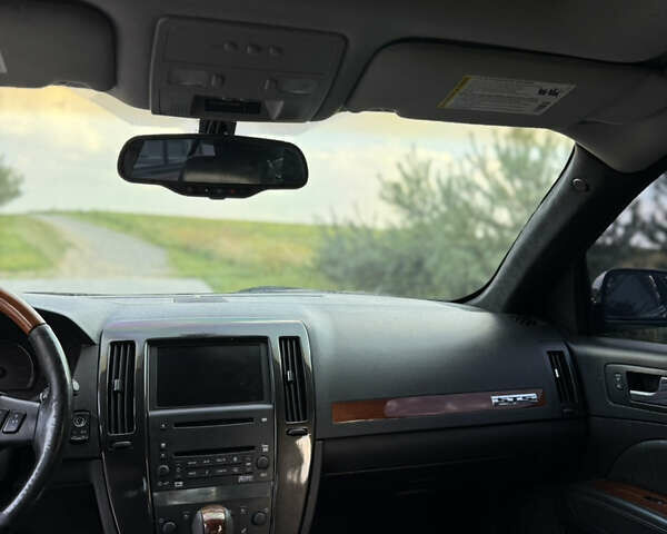 Чорний Каділак STS, об'ємом двигуна 4.6 л та пробігом 284 тис. км за 5700 $, фото 33 на Automoto.ua
