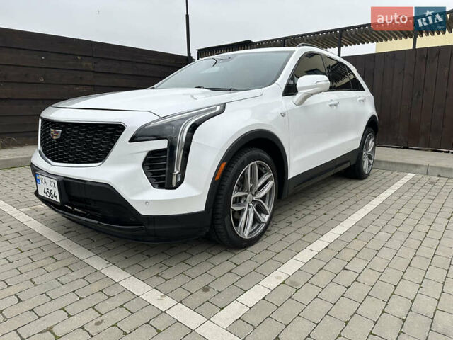 Кадиллак XT4 2018 в Киеве на Automoto.ua Белый Кадиллак XT4, объемом двигателя 2 л и пробегом 88 тыс. км за 23000 $, фото 5 на Automoto.ua