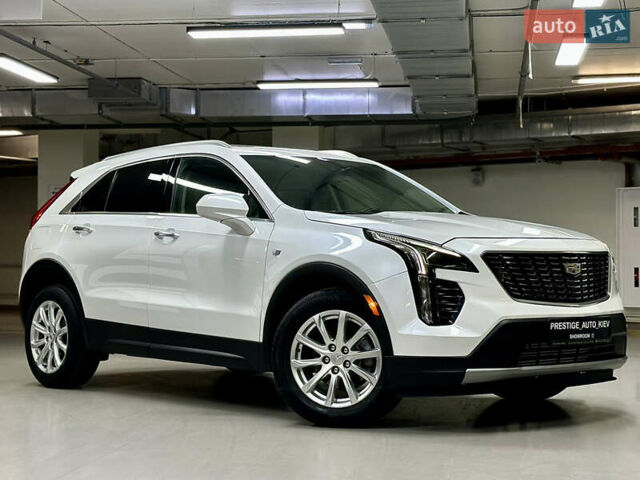 Білий Каділак XT4, об'ємом двигуна 2 л та пробігом 105 тис. км за 22500 $, фото 3 на Automoto.ua
