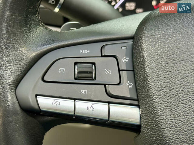 Білий Каділак XT4, об'ємом двигуна 2 л та пробігом 105 тис. км за 22500 $, фото 56 на Automoto.ua