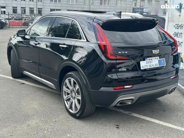 Кадиллак XT4, объемом двигателя 2 л и пробегом 55 тыс. км за 21990 $, фото 4 на Automoto.ua