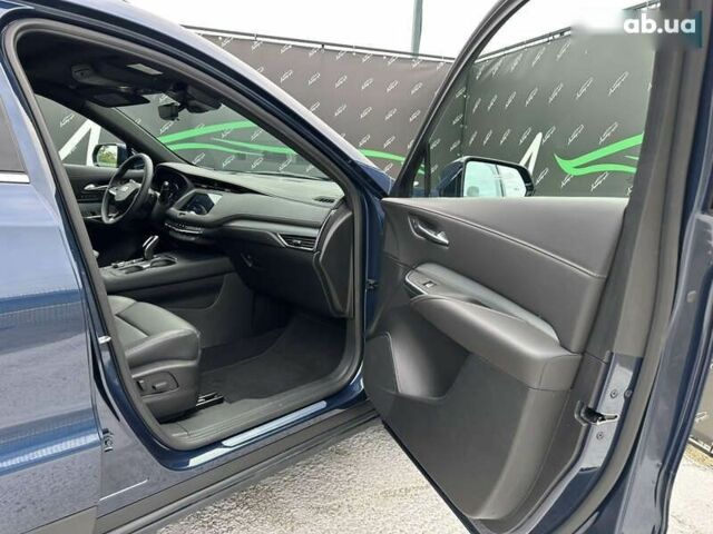 Кадиллак XT4, объемом двигателя 2 л и пробегом 47 тыс. км за 26999 $, фото 5 на Automoto.ua