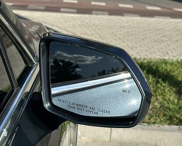 Серый Кадиллак XT4, объемом двигателя 2 л и пробегом 103 тыс. км за 18888 $, фото 19 на Automoto.ua