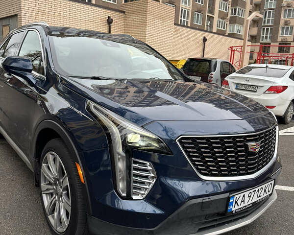 Синий Кадиллак XT4, объемом двигателя 2 л и пробегом 93 тыс. км за 20700 $, фото 7 на Automoto.ua