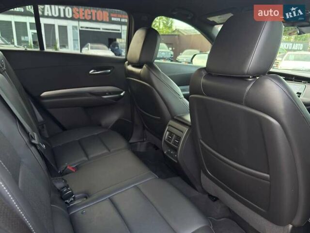 Синий Кадиллак XT4, объемом двигателя 2 л и пробегом 86 тыс. км за 23500 $, фото 22 на Automoto.ua
