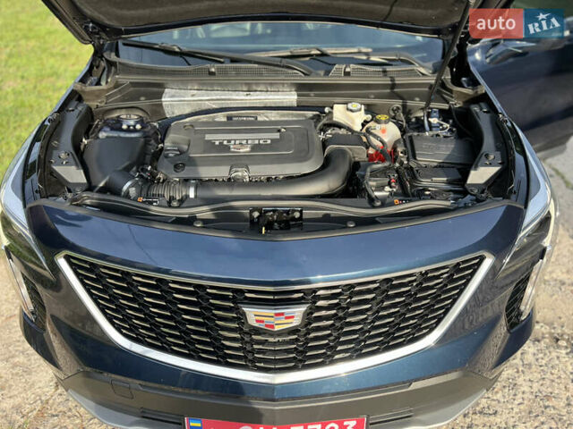 Синий Кадиллак XT4, объемом двигателя 2 л и пробегом 86 тыс. км за 22900 $, фото 15 на Automoto.ua