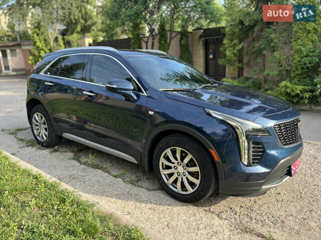 Синий Кадиллак XT4, объемом двигателя 2 л и пробегом 86 тыс. км за 22900 $, фото 1 на Automoto.ua