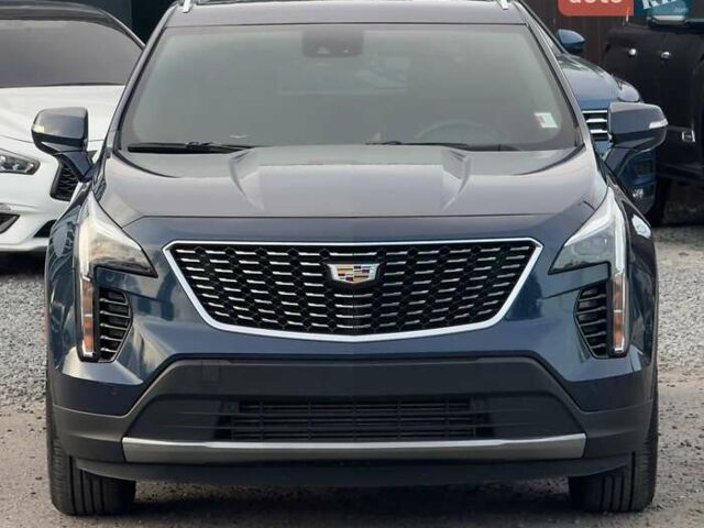 Синий Кадиллак XT4, объемом двигателя 2 л и пробегом 86 тыс. км за 23500 $, фото 3 на Automoto.ua