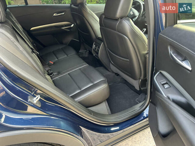 Синий Кадиллак XT4, объемом двигателя 2 л и пробегом 86 тыс. км за 22900 $, фото 13 на Automoto.ua